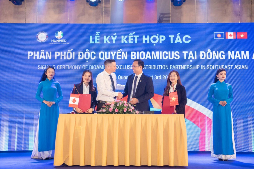 Hội nghị Khoa học quốc tế và ký kết hợp tác toàn diện của Hunmed Pharma với các đối tác quốc tế - 2 Hội nghị Khoa học quốc tế và ký kết hợp tác toàn diện của Hunmed Pharma với các đối tác quốc tế - 2