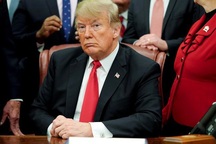 Người Mỹ đổ lỗi cho ông Trump khiến chính phủ đóng cửa