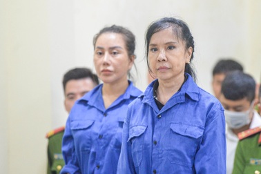 Tặng ma túy cho khách sử dụng, bà chủ quán bar Dung "Thà" lĩnh án