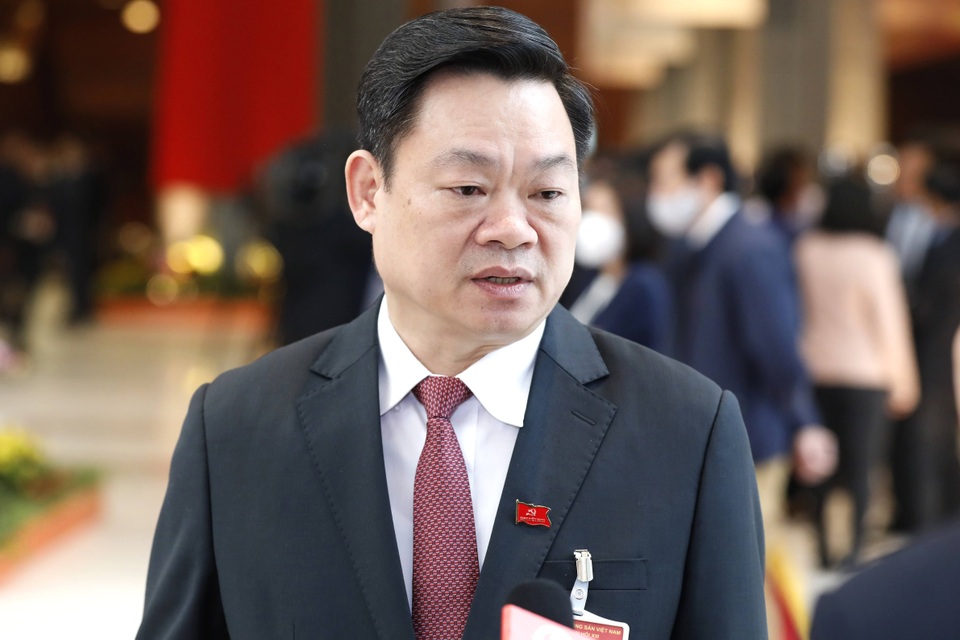Tin tưởng, kỳ vọng vào đội ngũ cán bộ lãnh đạo đủ tâm, đủ tài - 1 Tin tưởng, kỳ vọng vào đội ngũ cán bộ lãnh đạo đủ tâm, đủ tài - 1