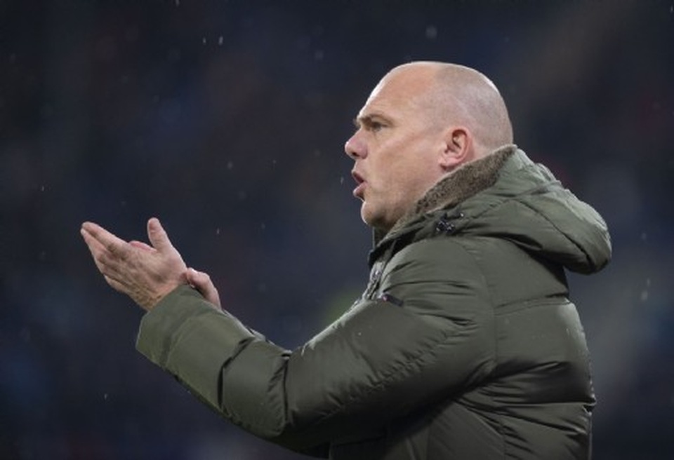 HLV Heerenveen sẽ cho cầu thủ trẻ thi đấu, Đoàn Văn Hậu có cơ hội? - 1