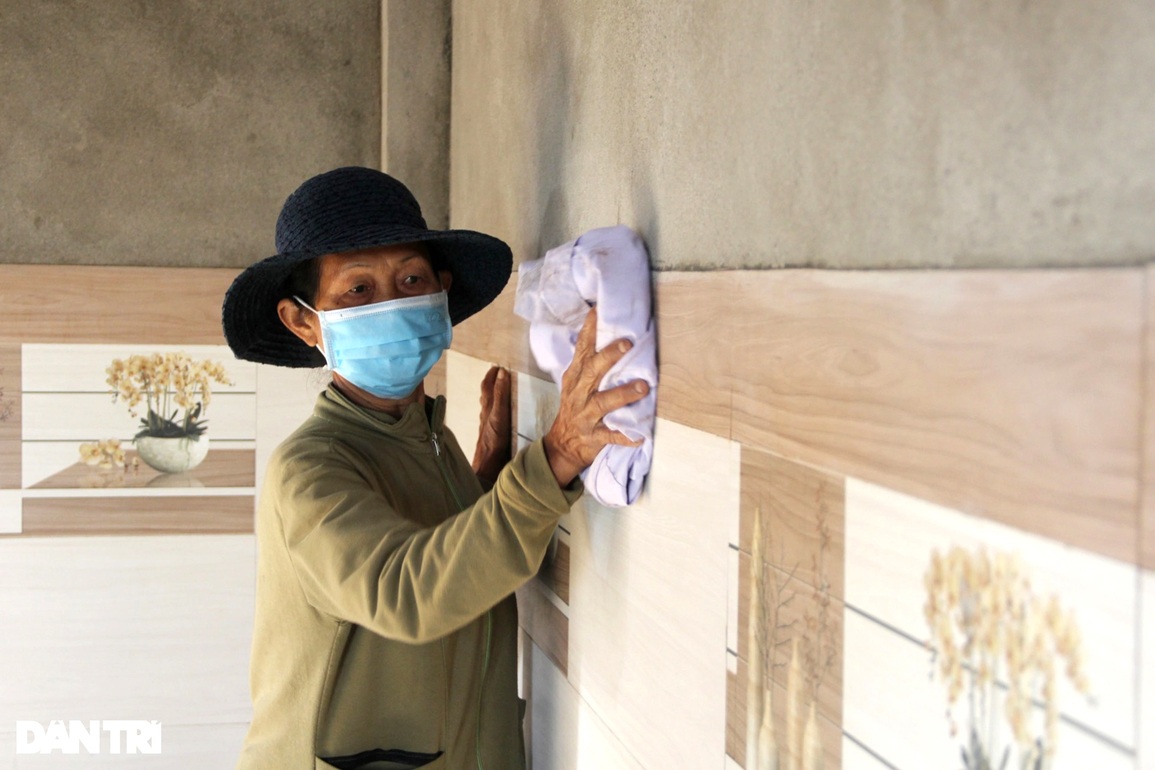 Luống rau, mái nhà mới nơi người dân hứng chịu cơn lũ lịch sử - 5 Luống rau, mái nhà mới nơi người dân hứng chịu cơn lũ lịch sử - 5
