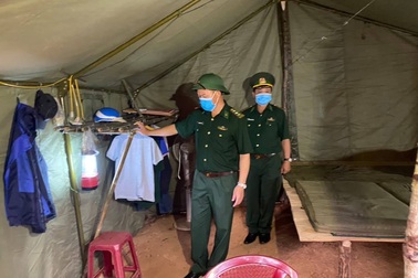 Biên phòng ngày đêm bám rừng ngăn người nhập cảnh trái phép mùa dịch