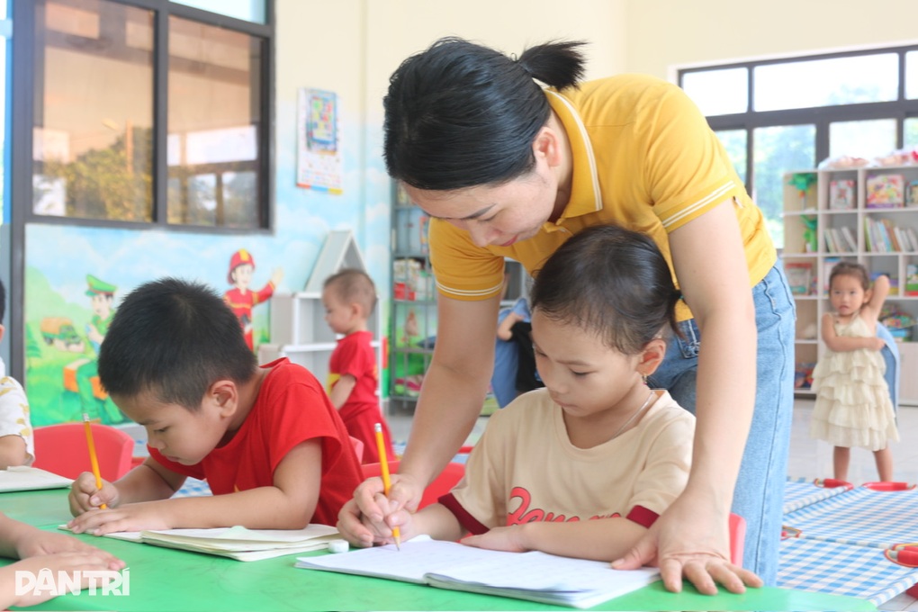 Chắp cánh ước mơ cho học sinh trên huyện đảo nhỏ nhất cả nước - 4 Chắp cánh ước mơ cho học sinh trên huyện đảo nhỏ nhất cả nước - 4