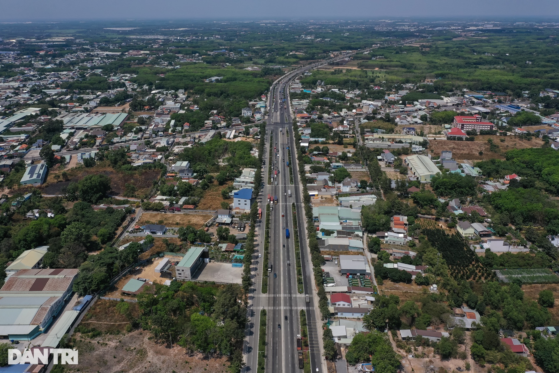 Ngắm tuyến đường được ví như dải lụa của Đông Nam Bộ - 3 Ngắm tuyến đường được ví như dải lụa của Đông Nam Bộ - 3