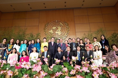 Rực rỡ sắc màu thời trang Việt ở Trụ sở Liên hiệp quốc tại Geneve