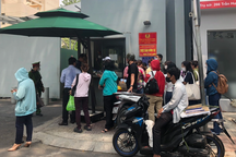 Công an TPHCM tiếp nhận đơn tố cáo "hô biến" bảo hiểm giữa SCB và Manulife