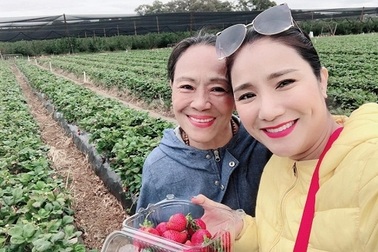 Cát Tường khoe thư tay mẹ viết, dặn dò con “không gian dối"