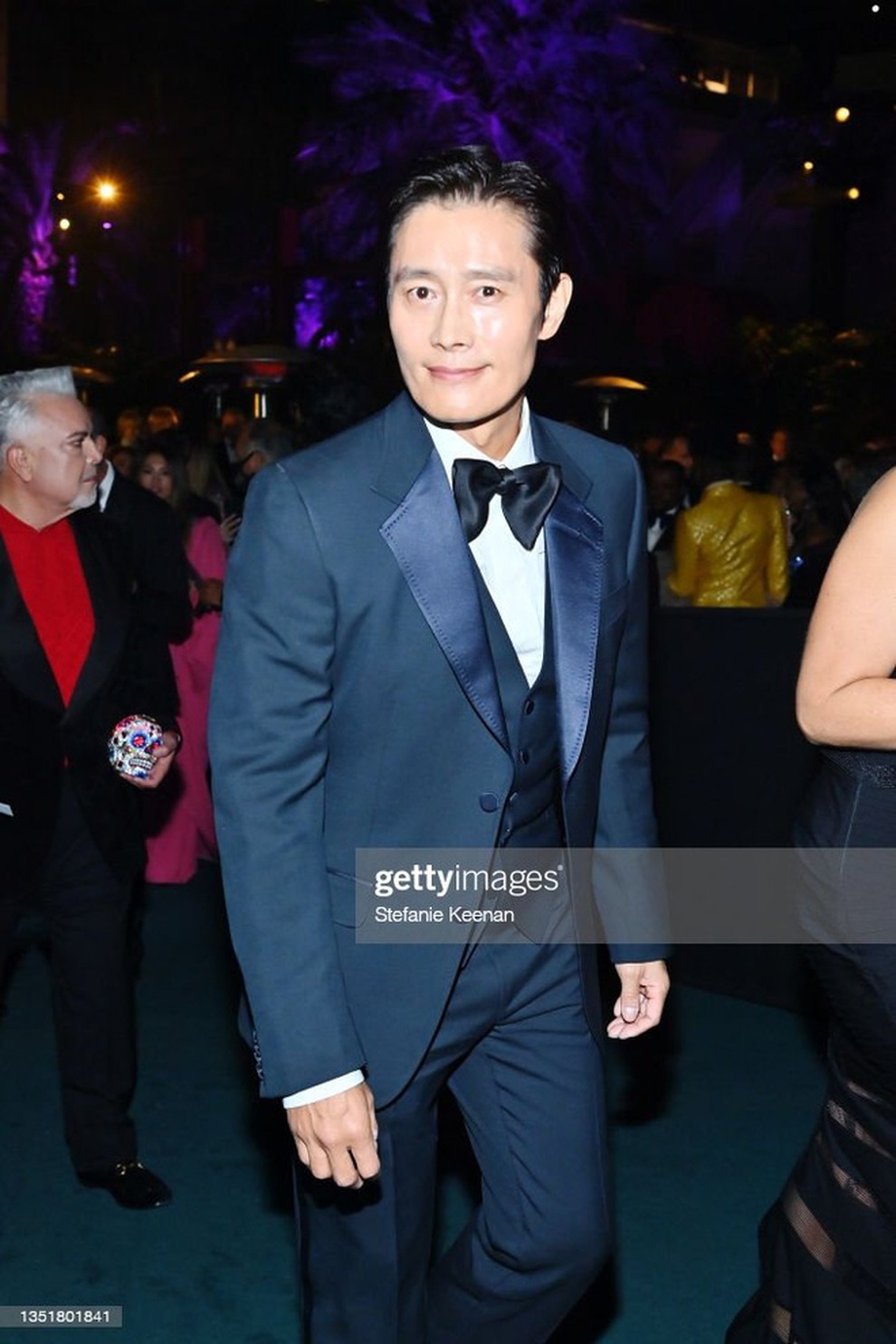 Lee Jung Jae của Trò chơi con mực đẹp đôi bên bạn gái tài phiệt tại Mỹ - 7 Lee Jung Jae của Trò chơi con mực đẹp đôi bên bạn gái tài phiệt tại Mỹ - 7