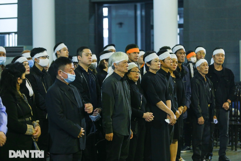 Bài ca hy vọng tiễn biệt nhạc sĩ Văn Ký - 18 Bài ca hy vọng tiễn biệt nhạc sĩ Văn Ký - 18