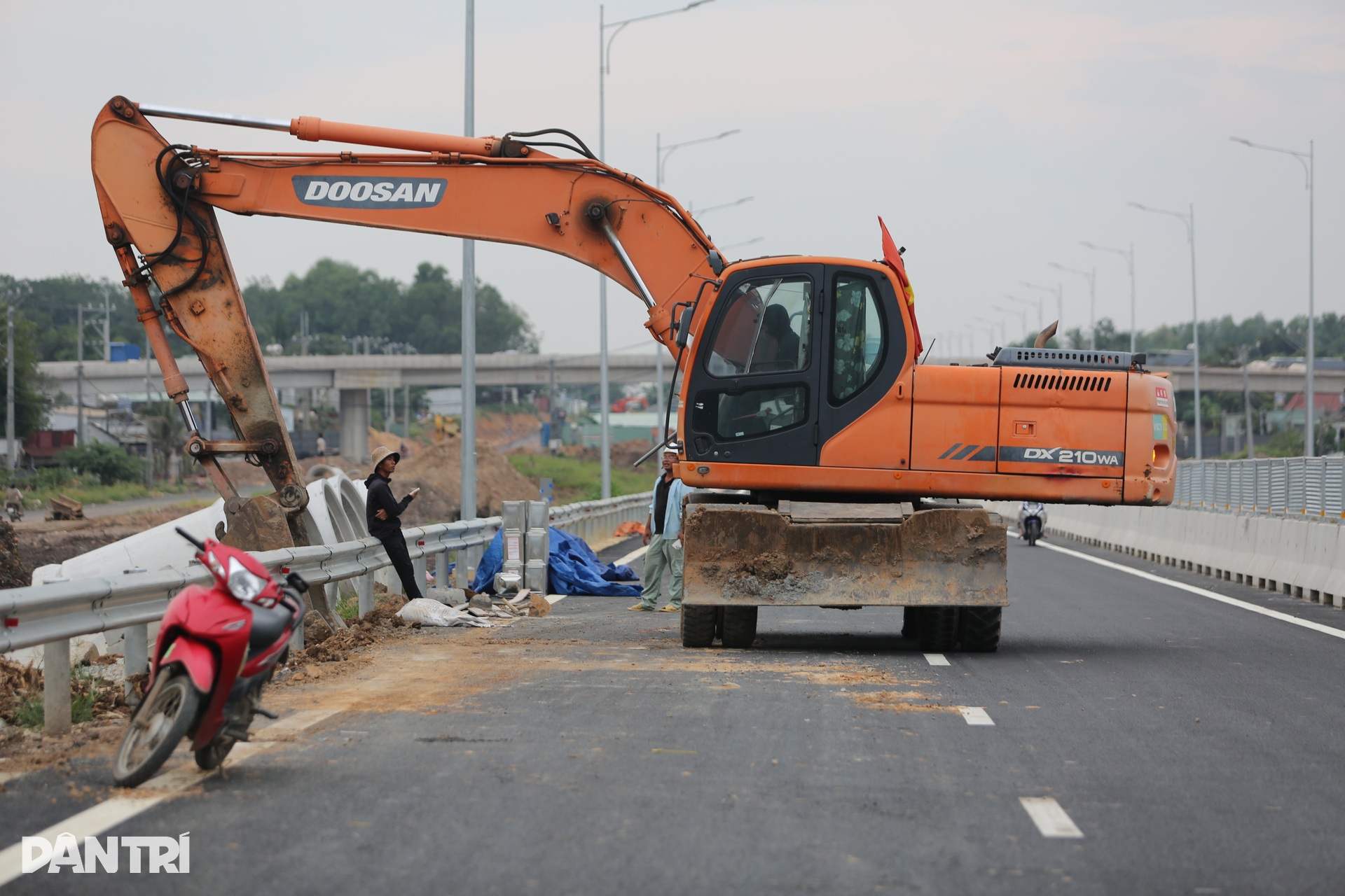 Đoạn Vành đai 3 nối TPHCM với Đồng Nai chính thức thông xe - 10 Đoạn Vành đai 3 nối TPHCM với Đồng Nai chính thức thông xe - 10
