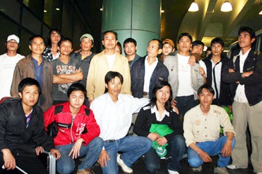 Sáng 4/4, 1015 lao động từ Libya về đến cảng Cái Lân