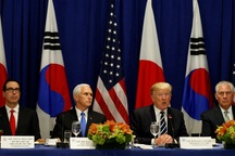 Mỹ chặn mọi cửa làm ăn của Triều Tiên bằng sắc lệnh trừng phạt mới