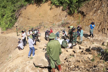 Phát hiện thêm 4 người chết và mất tích ở mỏ vàng Mà Sa Phìn