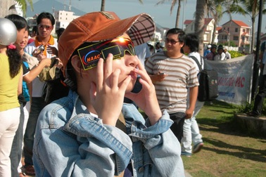 Coi nhật thực đã quá!