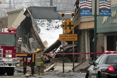 Nổ lớn san phẳng cửa hàng tại Mỹ, 1 người chết, 1 mất tích