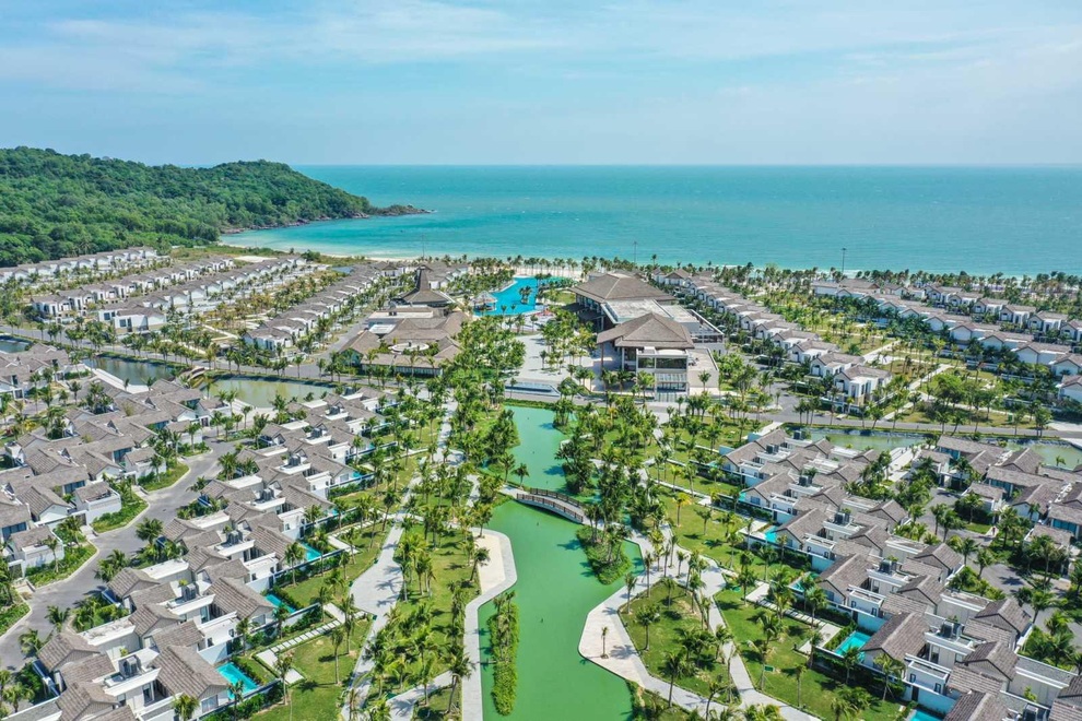 Nghĩ về tình người trong cơn bão Covid-19 - 4 Nghĩ về tình người trong cơn bão Covid-19 - 4