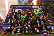 Messi và Neymar tỏa sáng giúp PSG đoạt Siêu Cúp Pháp