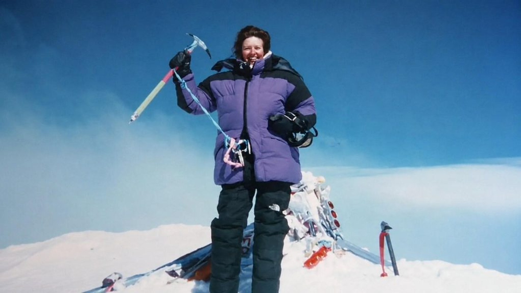 Chuyện về thi thể Người đẹp ngủ phải nằm lại trên đỉnh Everest lạnh giá - 3