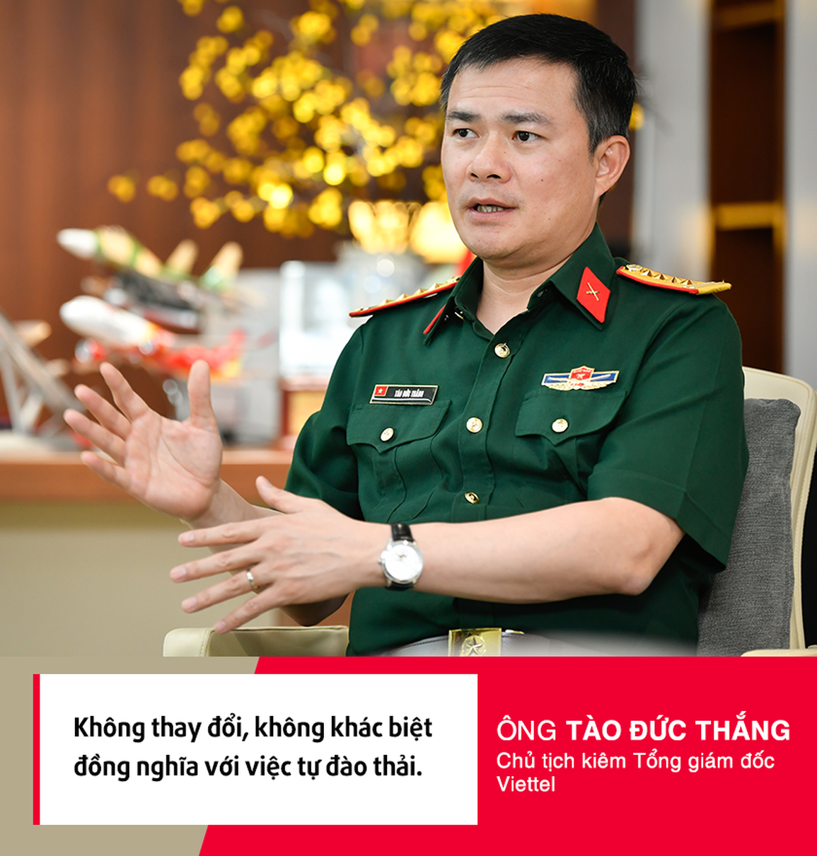 Chủ tịch kiêm Tổng giám đốc Viettel: Đổi mới, sáng tạo như cơm ăn, nước uống với người Viettel - 1 Chủ tịch kiêm Tổng giám đốc Viettel: Đổi mới, sáng tạo như cơm ăn, nước uống với người Viettel - 1