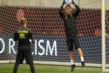 Filip Nguyễn hồ hởi tập luyện, quyết ghi điểm với đội tuyển CH Czech