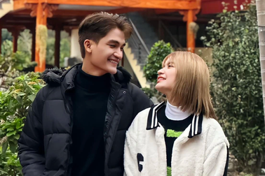 Vợ chồng Mạc Văn Khoa: Ở nhà thuê, dốc tiền bán bún đậu mắm tôm đi làm phim