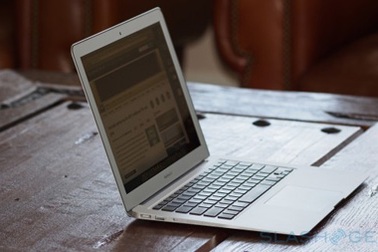 Apple triển khai thu hồi MacBook Air do lỗi bộ nhớ lưu trữ