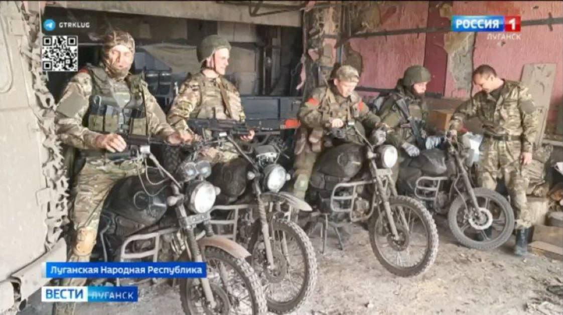 Ukraine giăng bẫy tử thần đáp trả dàn ngựa sắt tiền tuyến của Nga - 1