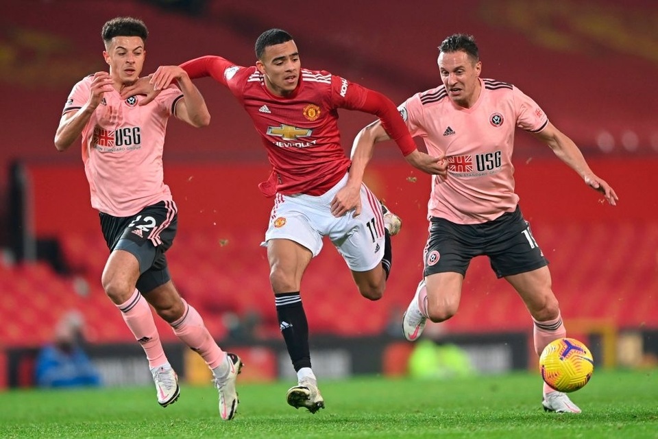 Những khoảnh khắc Man Utd gục ngã trước đội bét bảng Sheffield Utd - 3 Những khoảnh khắc Man Utd gục ngã trước đội bét bảng Sheffield Utd - 3