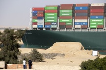 Công ty thuê tàu Ever Given phủ nhận trách nhiệm vụ tắc nghẽn ở Suez