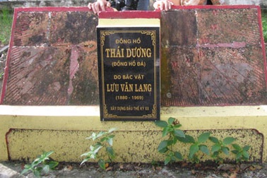 Độc đáo đồng hồ đá duy nhất Việt Nam 