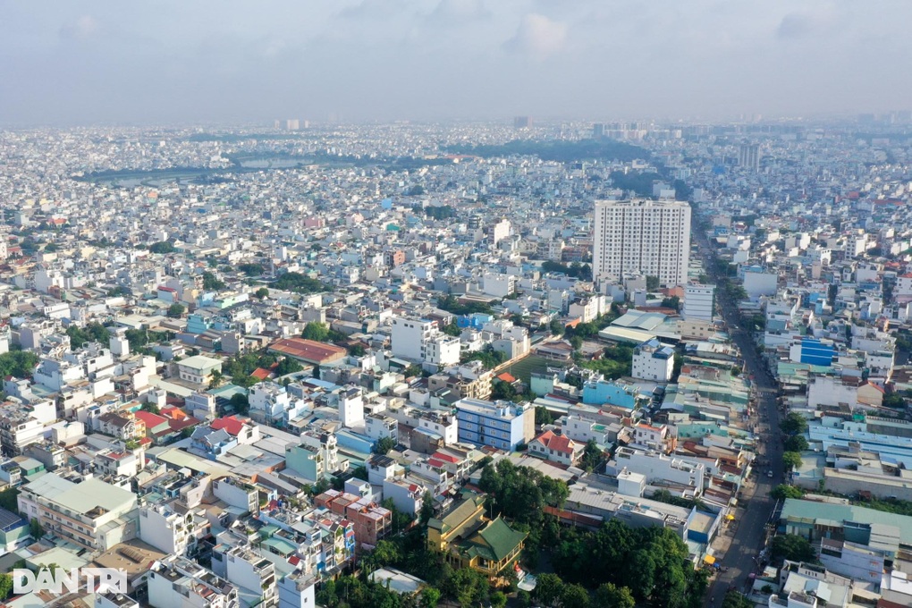 Kỳ vọng thị trường cuối năm khởi sắc, doanh nghiệp địa ốc ồ ạt tuyển dụng - 1 Kỳ vọng thị trường cuối năm khởi sắc, doanh nghiệp địa ốc ồ ạt tuyển dụng - 1