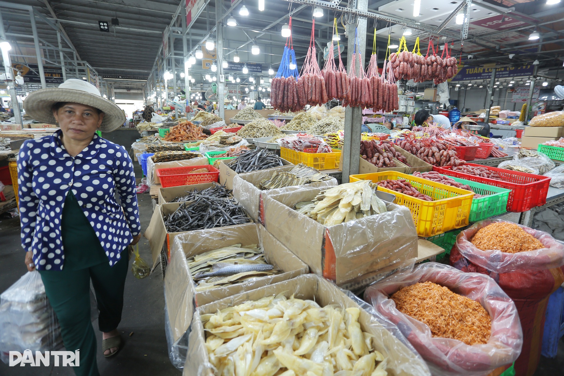 Hiện trạng 3 khu chợ đầu mối hàng chục ha ở TPHCM - 5