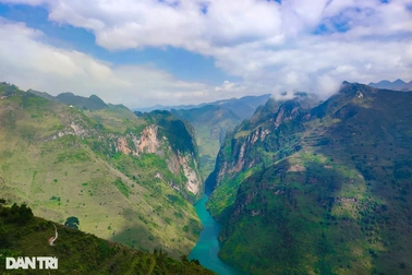 Hà Giang nỗ lực phát triển du lịch gắn với bảo tồn văn hóa dân tộc