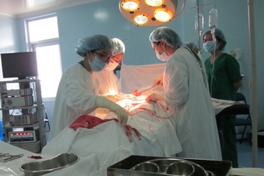 Bệnh viện huyện xin “đặc cách” để tuyển nhân sự