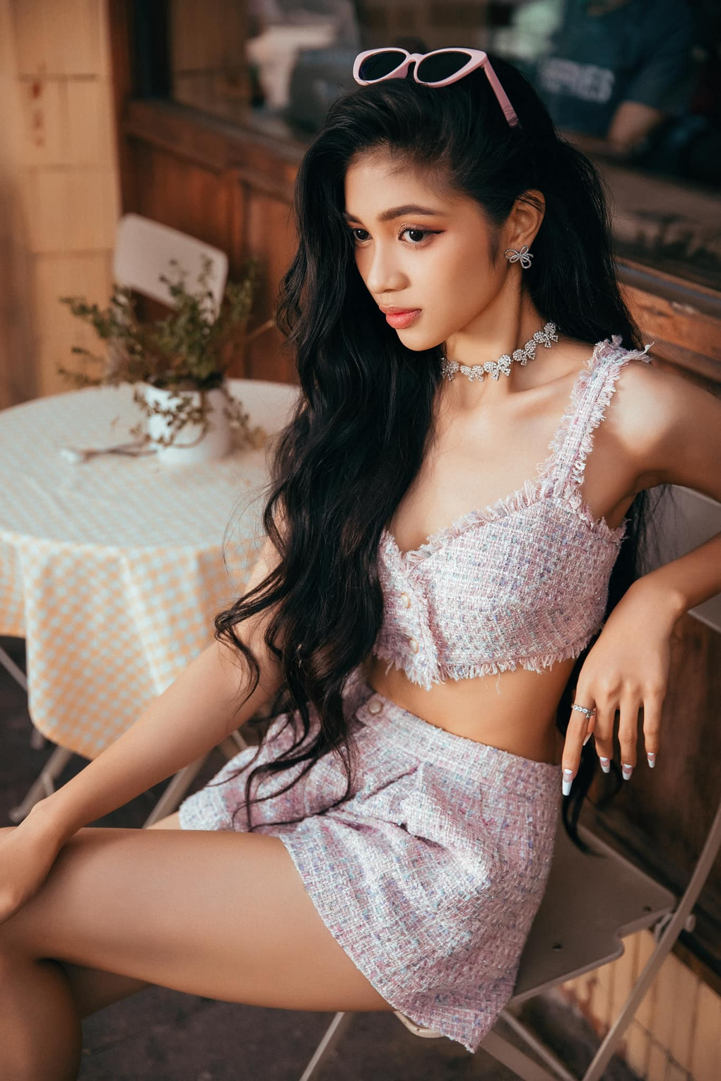 Sau đăng quang, Á hậu Minh Kiên tự tin khoe nhan sắc ngày càng thăng hạng - 2