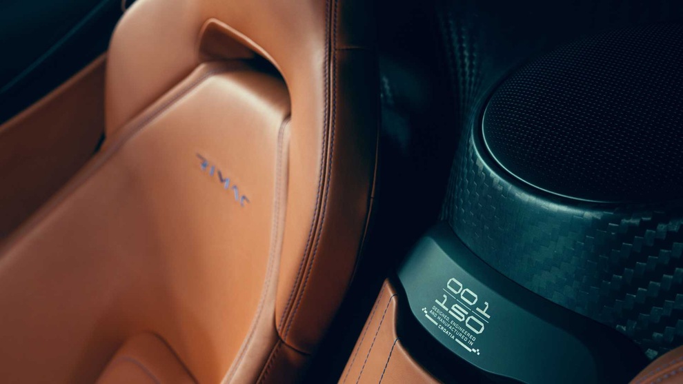 Siêu xe chạy điện Rimac Nevera gây choáng không chỉ bởi giá bán 2 triệu EUR - 20 Siêu xe chạy điện Rimac Nevera gây choáng không chỉ bởi giá bán 2 triệu EUR - 20
