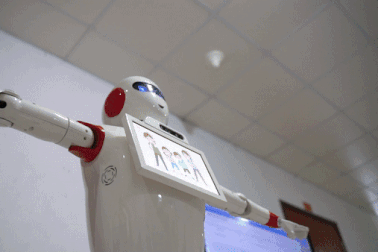 Robot "biết tuốt" được đưa vào giảng dạy Tiếng Anh cho học sinh