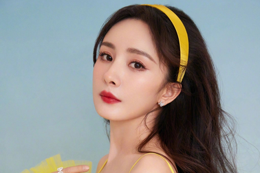 Dương Mịch chênh lệch về ngoại hình, tuổi tác với bạn diễn