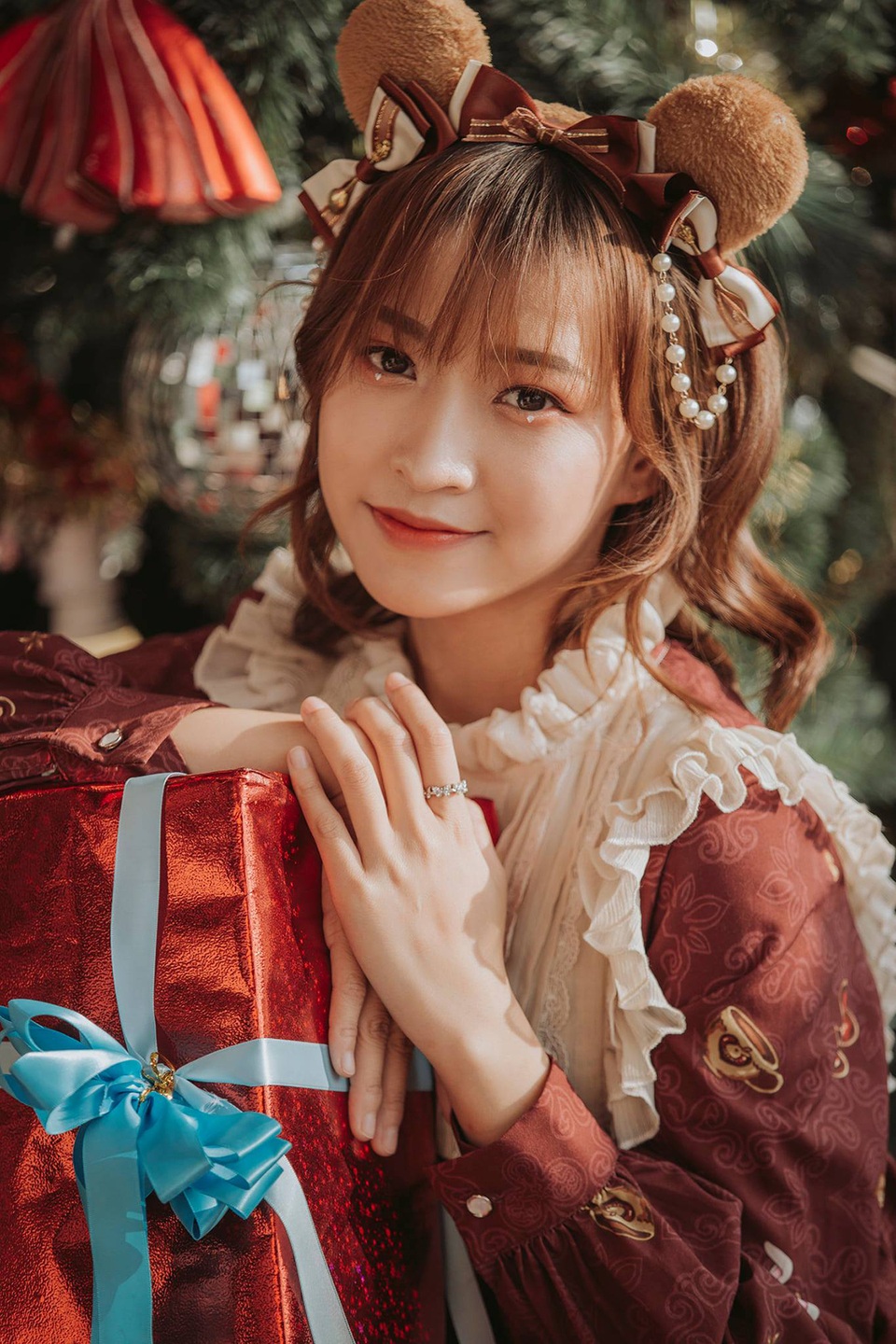 Bộ ảnh đón Giáng sinh ngọt ngào của nữ sinh xứ Nghệ - 3 Bộ ảnh đón Giáng sinh ngọt ngào của nữ sinh xứ Nghệ - 3