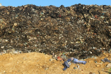 Chính quyền nói gì về bãi rác "tra tấn" dân cả ngày lẫn đêm?