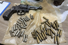 Người dân Lâm Đồng giao nộp 7 khẩu súng