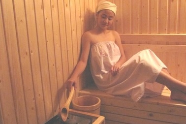 Sau xông hơi khô, có nên tắm ngay không?