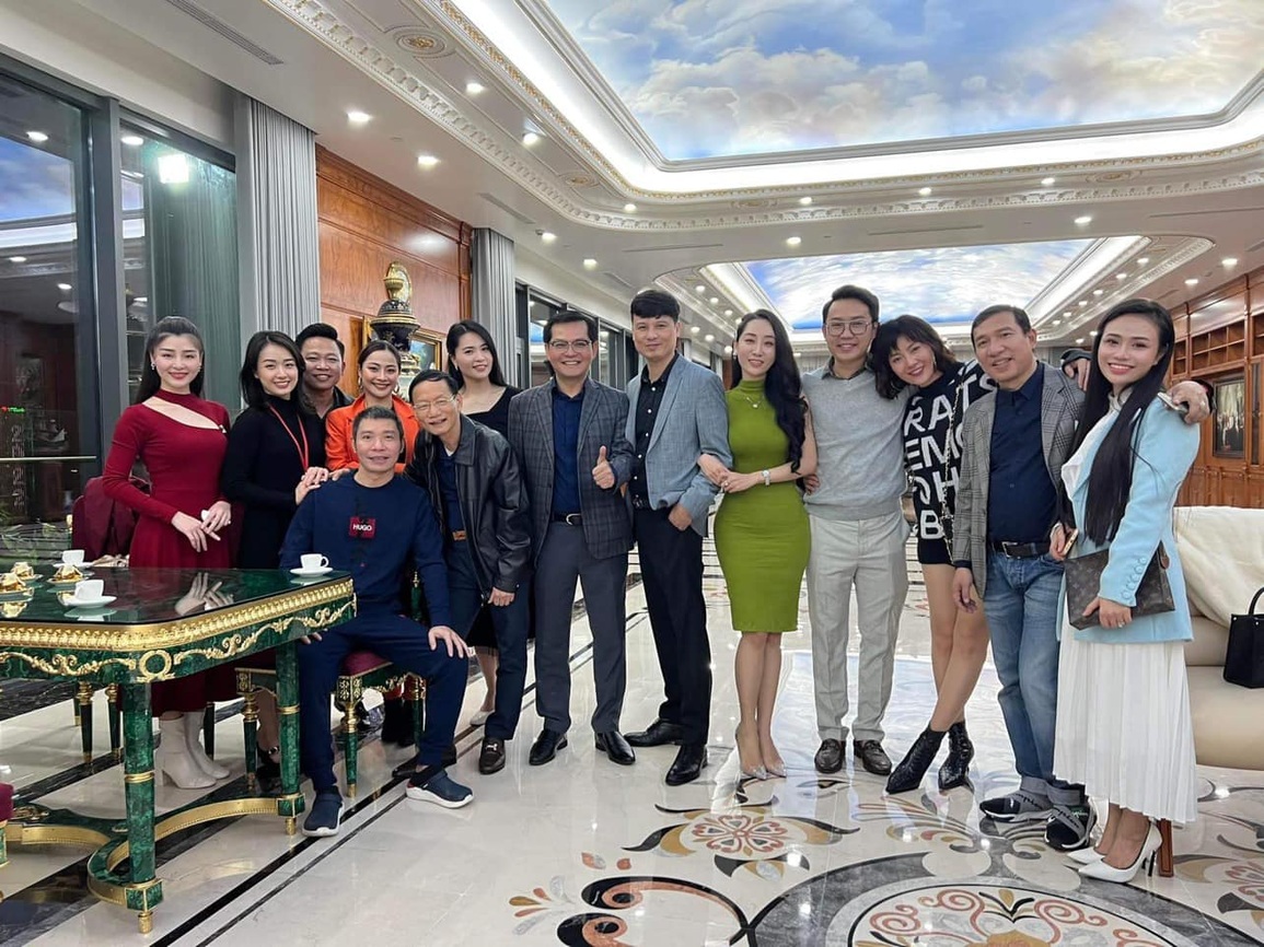 Công Lý, Quang Thắng: hơn 20 năm gắn bó, lúc khó khăn vẫn làm cho nhau cười - 3 Công Lý, Quang Thắng: hơn 20 năm gắn bó, lúc khó khăn vẫn làm cho nhau cười - 3
