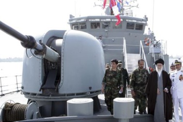 Iran phô diễn sức mạnh hải quân