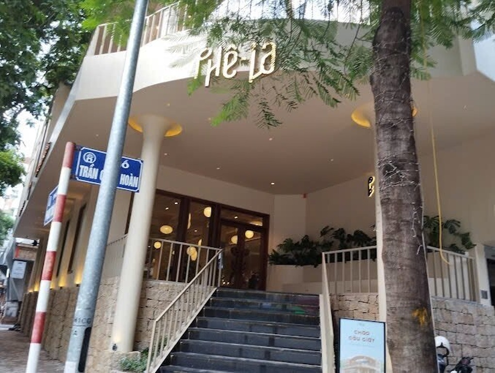 Cửa hàng đồ uống Phê La và loạt quán ăn ở Hà Nội bị phạt - 1
