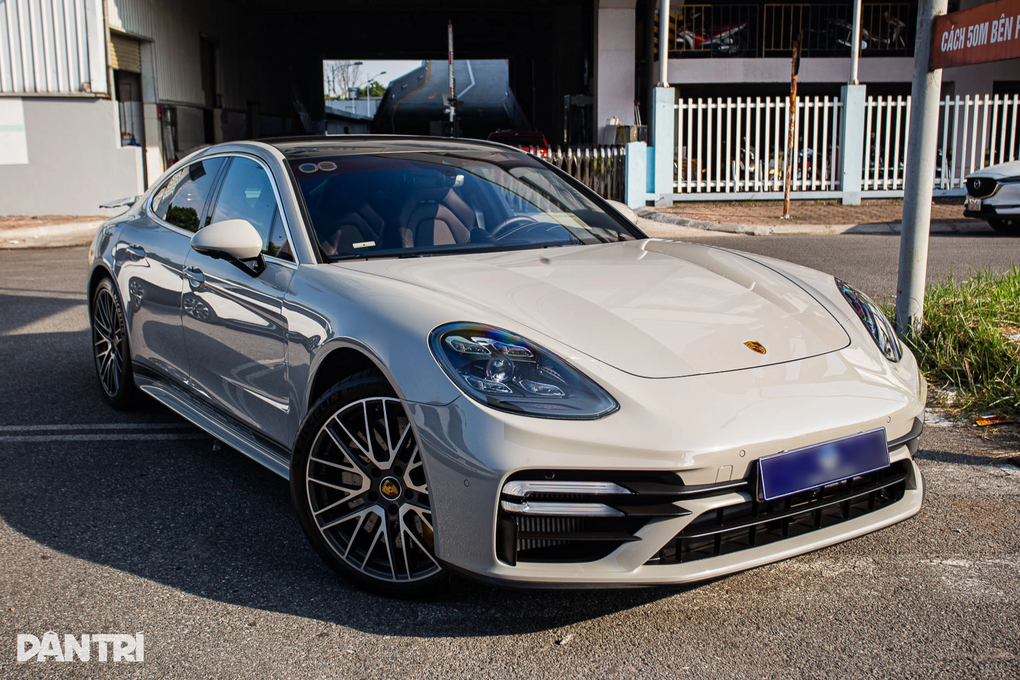 Ông Đặng Lê Nguyên Vũ lỗ tiền tỷ khi bán xe Porsche Panamera hàng độc - 13 Ông Đặng Lê Nguyên Vũ lỗ tiền tỷ khi bán xe Porsche Panamera hàng độc - 13