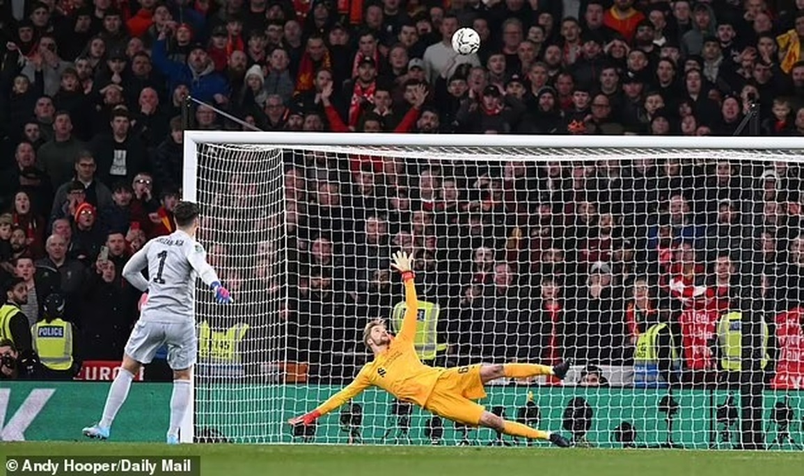 Thủ môn Kepa sút luân lưu lên trời, HLV Chelsea nói điều bất ngờ - 2 Thủ môn Kepa sút luân lưu lên trời, HLV Chelsea nói điều bất ngờ - 2