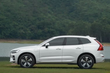 Mua Volvo XC60 trong tháng 10: Nhận ưu đãi hấp dẫn, tận hưởng tinh thần Bắc Âu
