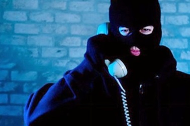 Bắt tài xế “quấy rối” đường dây nóng bệnh viện